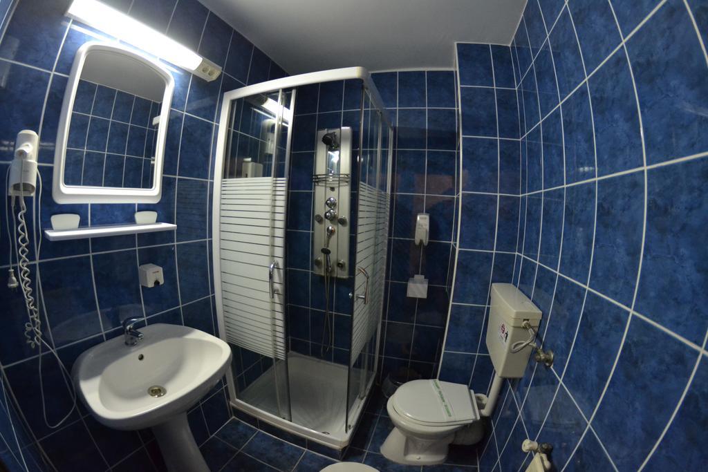 Pension Restaurant Speranta Predeal Luaran gambar